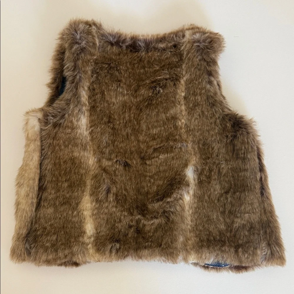 OshKosh B'gosh Brown Faux Fur Vest - Picture 3 of 7